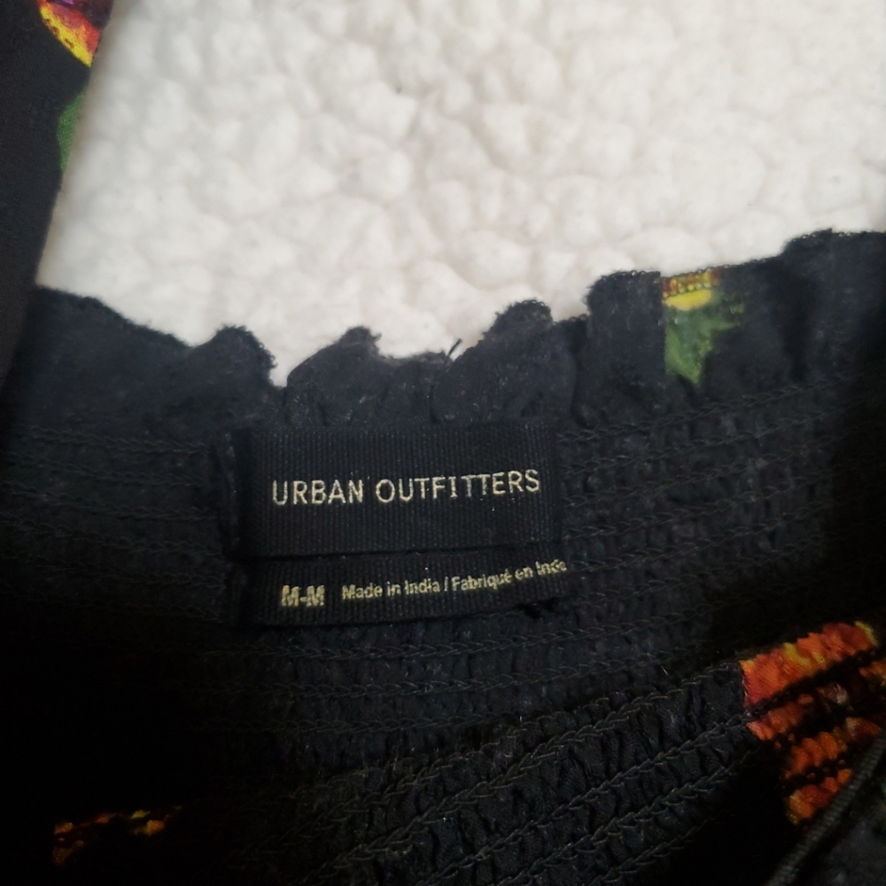 Urban outfitters Isobel smocked dress - Picture 5 of 8